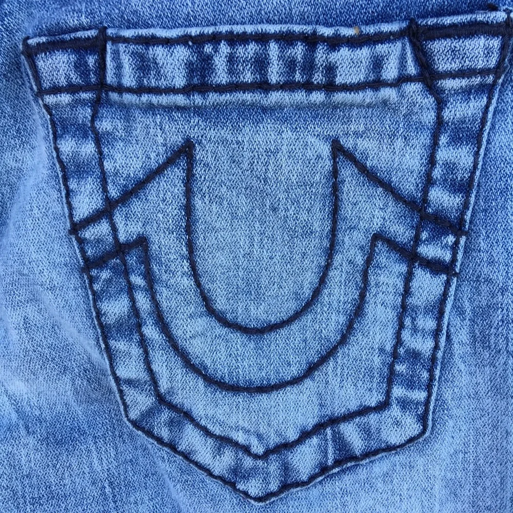 True Religion Rocco Skinny Distressed Trendy Grunge Y2K SZ 28